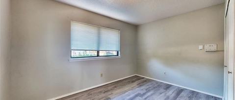 Building Photo - 1008 Wake Dr