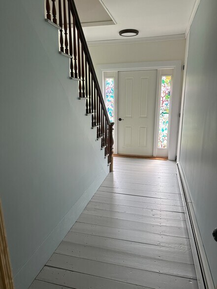 Building Photo - 1148 NH-118