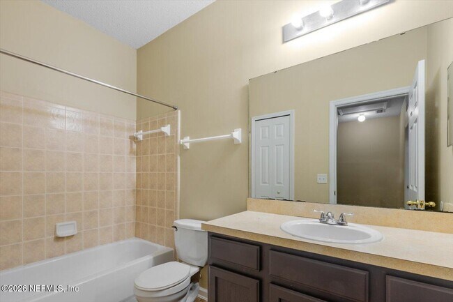 Building Photo - 8618 Ribbon Falls Ln