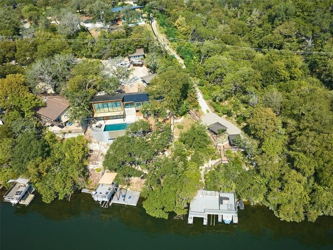 Building Photo - 3214 Smoky Ridge