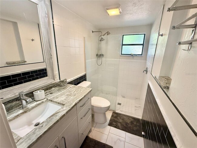 Building Photo - 5734 Olive Ave