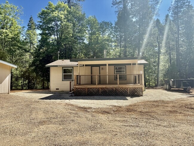 Building Photo - 18160 Blue Tent School Rd