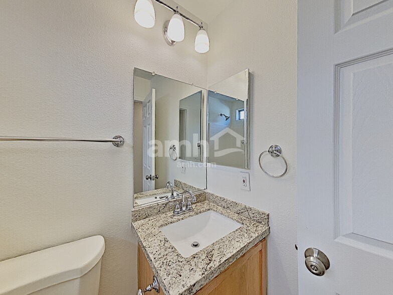 Building Photo - 9624 Allison Ranch Ave