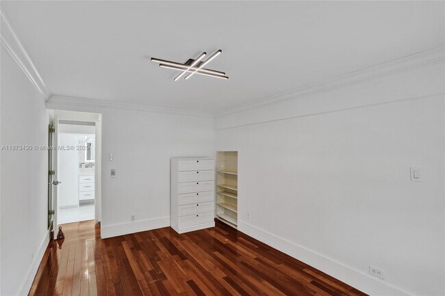 Building Photo - 221 NW 145th St