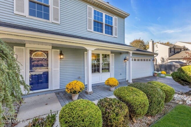 Building Photo - 9 Cherry Hill Ln