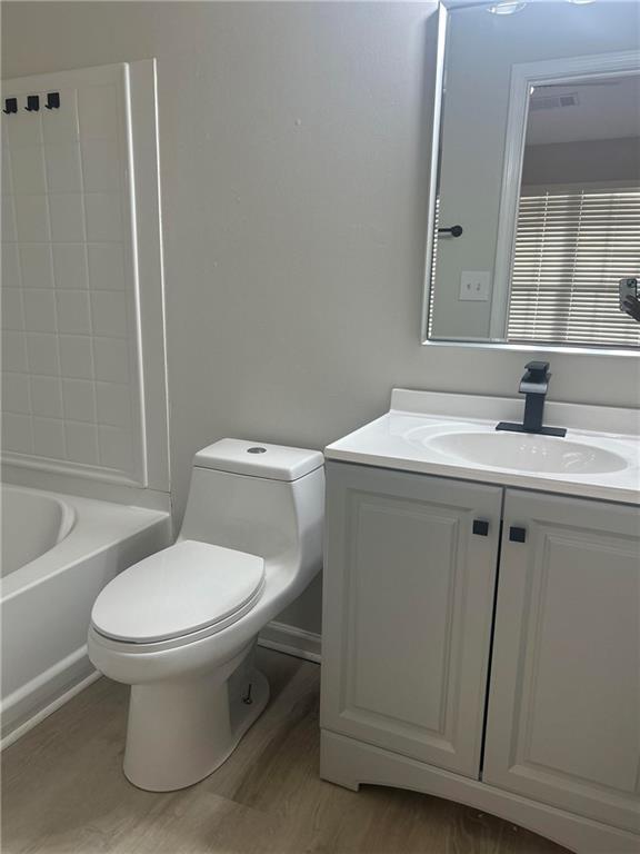 Building Photo - 2762 Parkway Cove