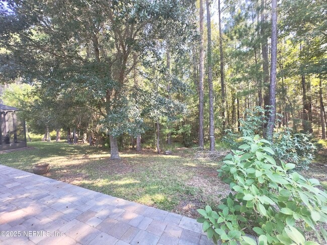 Building Photo - 204 Candlebark Dr