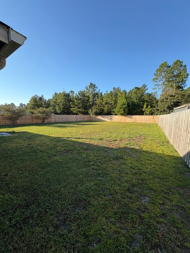Building Photo - 4 Bed 2 Bath New Fenced in Yard In Kingsla...