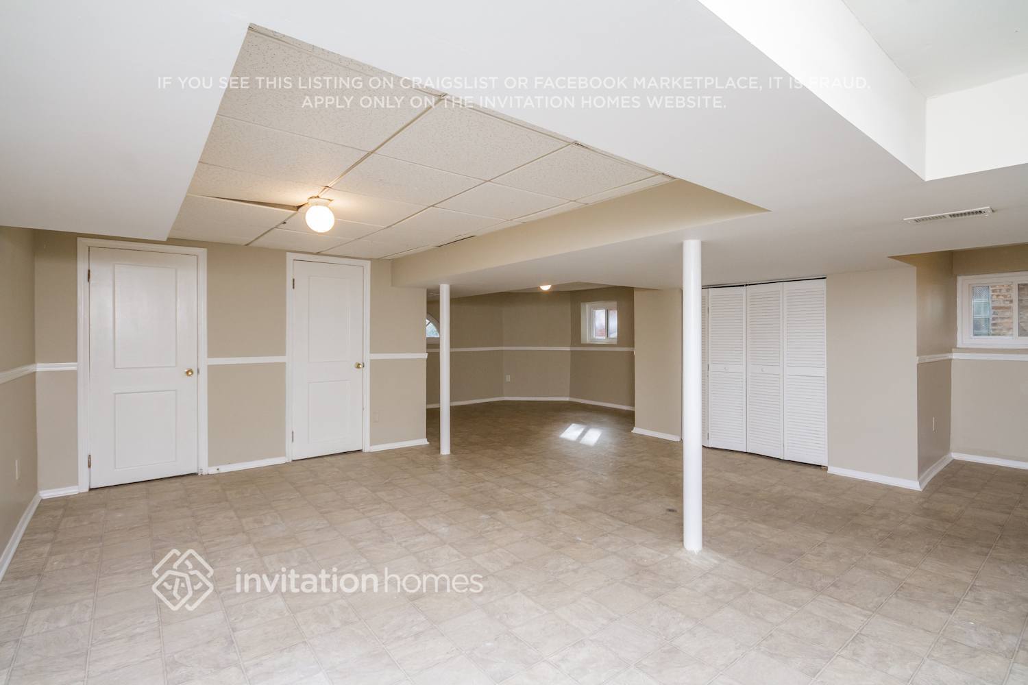 Building Photo - 1504 Clarence Ave