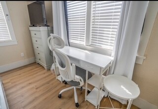 Building Photo - 312 La France Ave