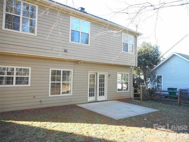 Building Photo - 6611 Flat Creek Dr