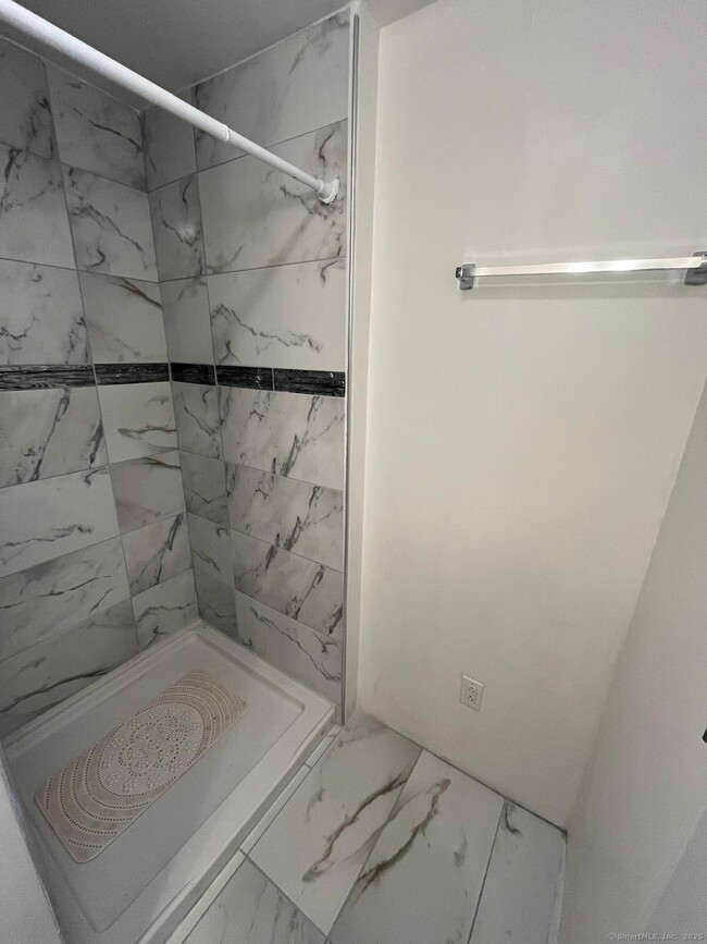 Building Photo - 79 1st St