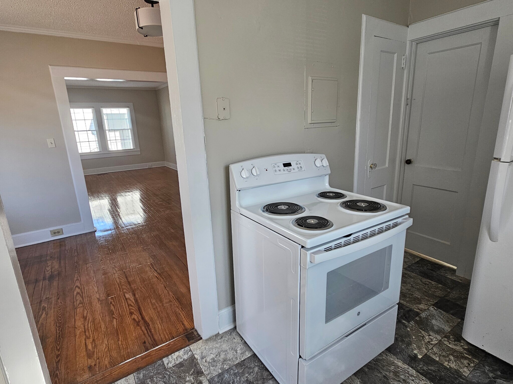 Building Photo - 109 Courtland St