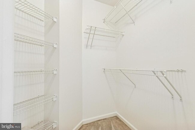 Building Photo - 16056 Sheringham Way
