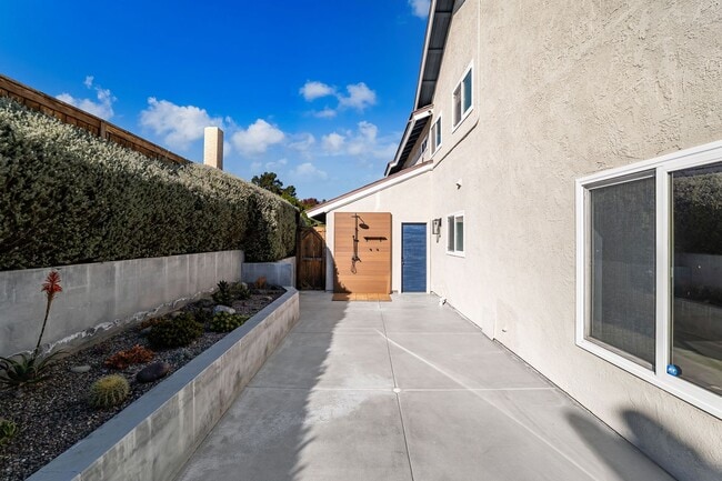 Building Photo - Beautiful Home in Dana Point