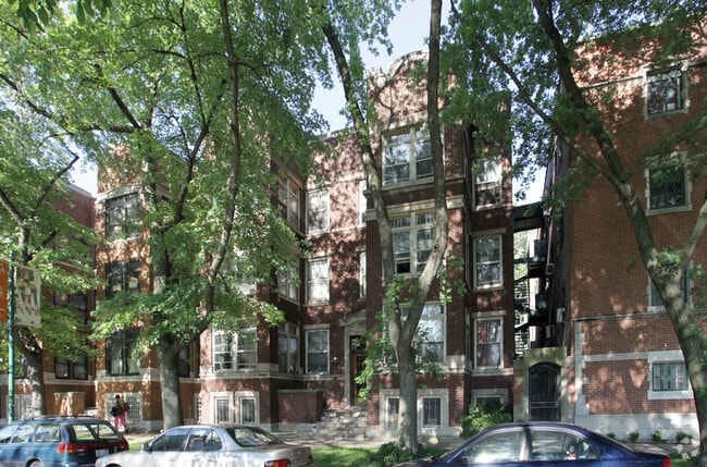 Primary Photo - 5521-5523 S University Ave