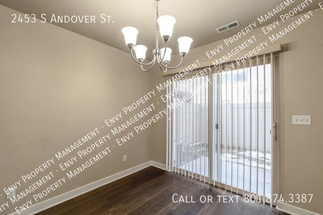 Building Photo - 2453 Andover St