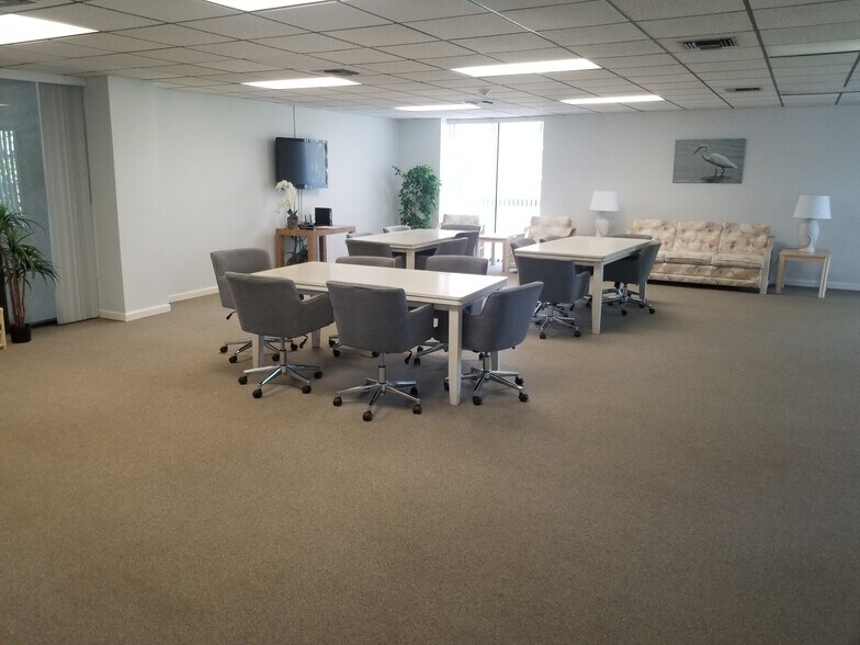 Community room - 6269 Palma del Mar Blvd S