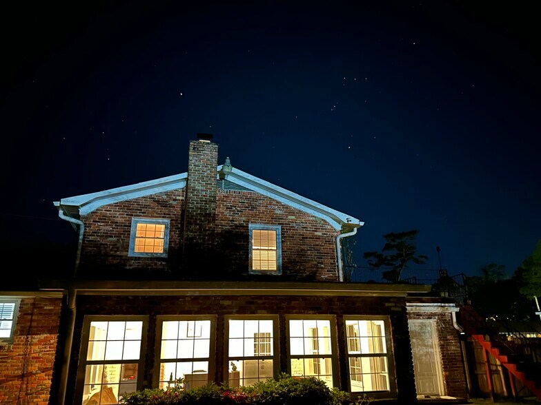Building Photo - 107 Washington Dr