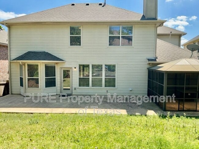 Building Photo - 2518 Vestavia Ridge Ln