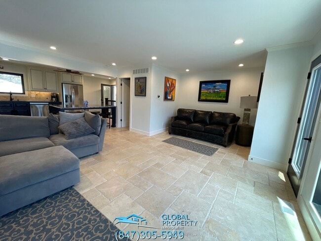 Building Photo - 880 Wading Bird Rd