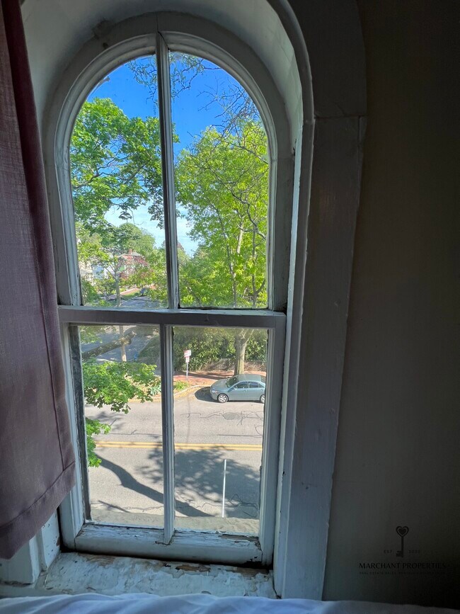 Building Photo - 95 Upland Rd