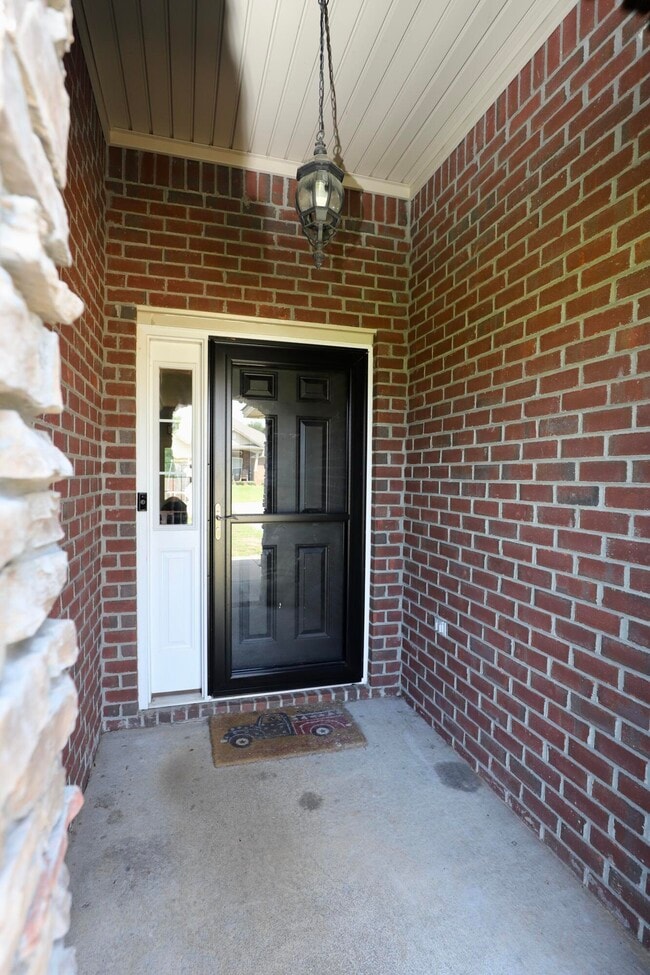 Building Photo - 4370 Excursion Dr
