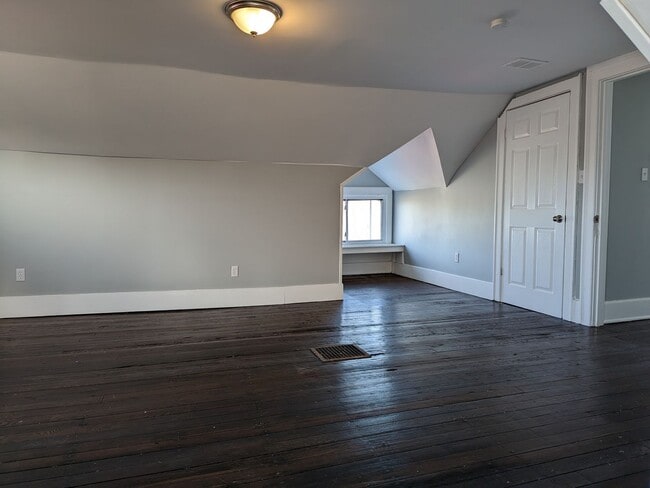 Building Photo - 73 Woodland St