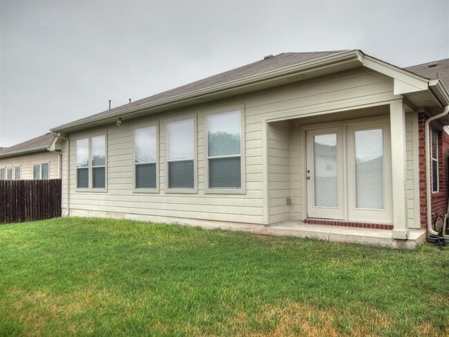 Building Photo - 161 Desert Quail Ln
