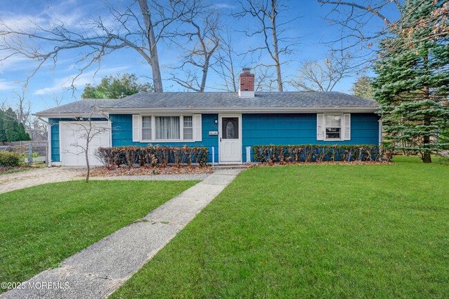 Building Photo - 488 Monmouth Rd