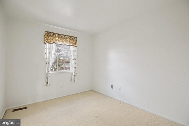 Building Photo - 6106 Rivanna Dr