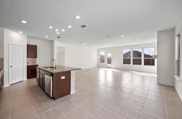 Building Photo - 336 Rainbow Cactus Dr