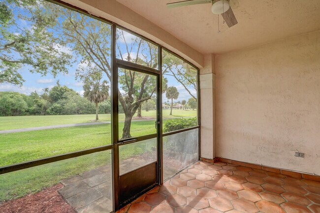 Building Photo - 401 SW 158th Terrace