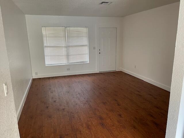 Building Photo - 212 Walker Ave