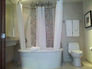 BATHROOM - 1060 Ocean Dr