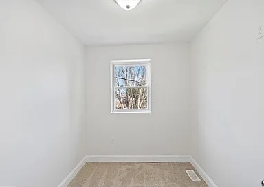 Building Photo - 5515 Hillen Rd