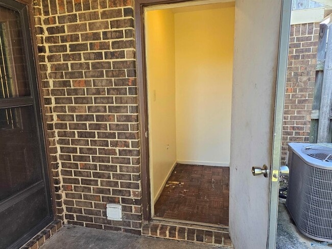 Building Photo - 11539 Jade Ln SE