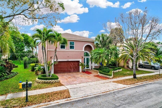 Building Photo - 1500 SW 171st Terrace