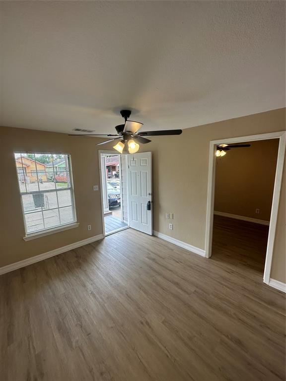 Building Photo - 6723 Avenue Q