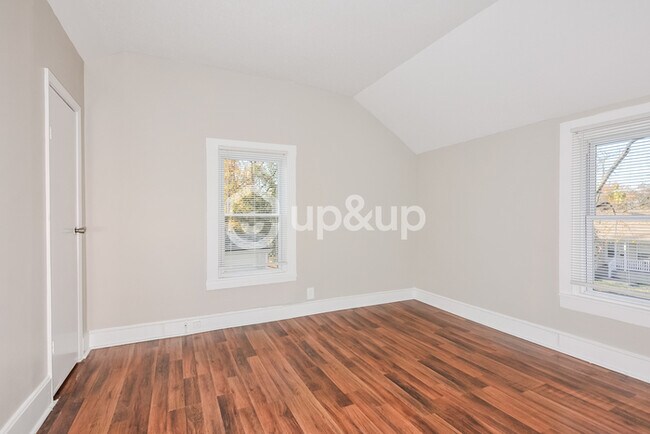 Building Photo - Fantastic 3bd/1ba home! Let yourself in!