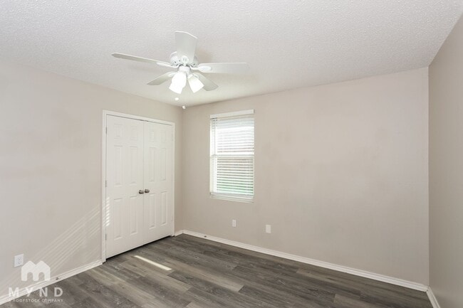 Building Photo - 1431 Windy Meadows Dr