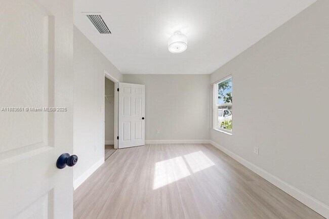 Building Photo - 17325 NW 67th Ct