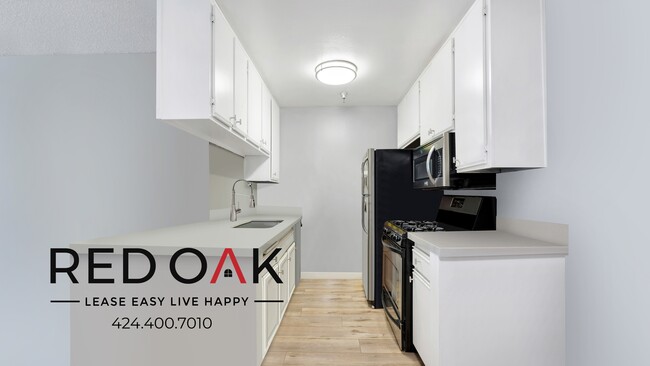Building Photo - 350 1/4 S. Reno St-207