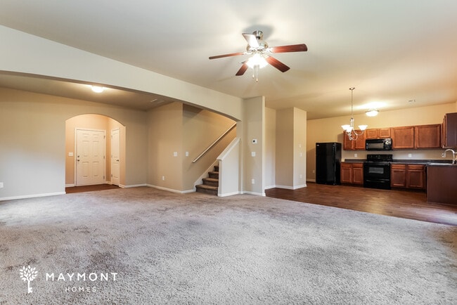 Building Photo - 224 Bandelier Cir