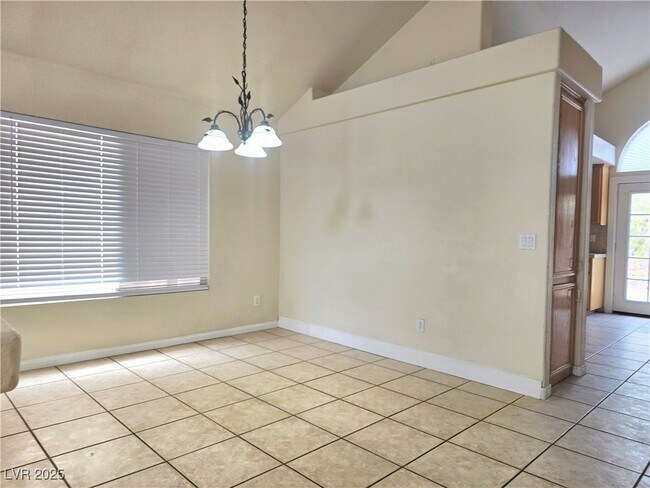 Primary Photo - 7883 Salt Spray Ct