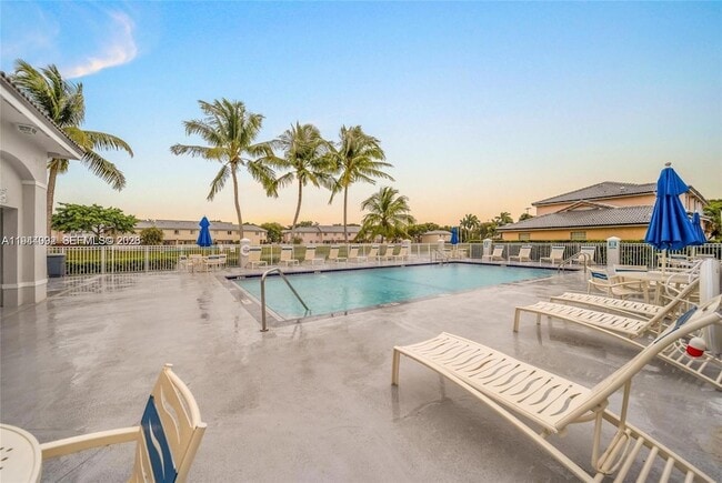 Building Photo - 14260 SW 121st Pl