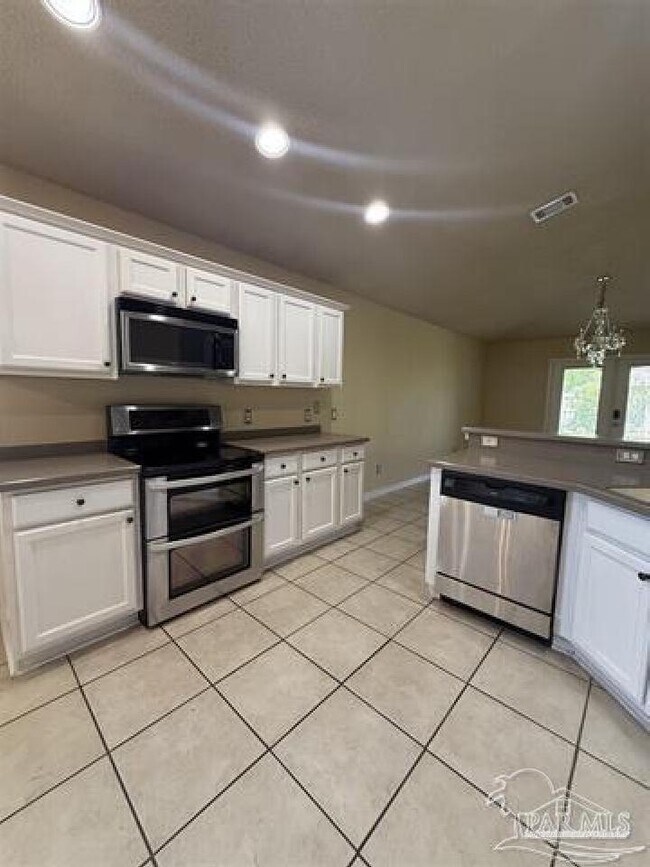 Building Photo - 4907 Makenna Cir