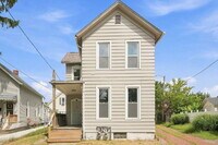 Building Photo - 4212 Apple Ave