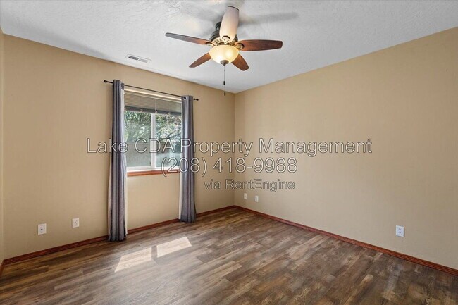 Building Photo - 8920 Torrey Ln