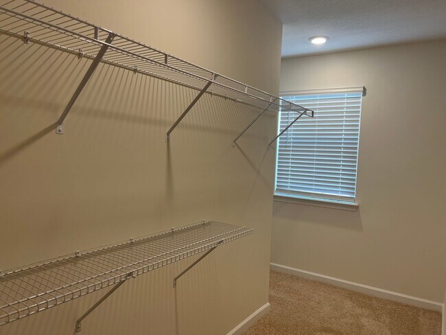 Building Photo - 181 Wanderlust Ct